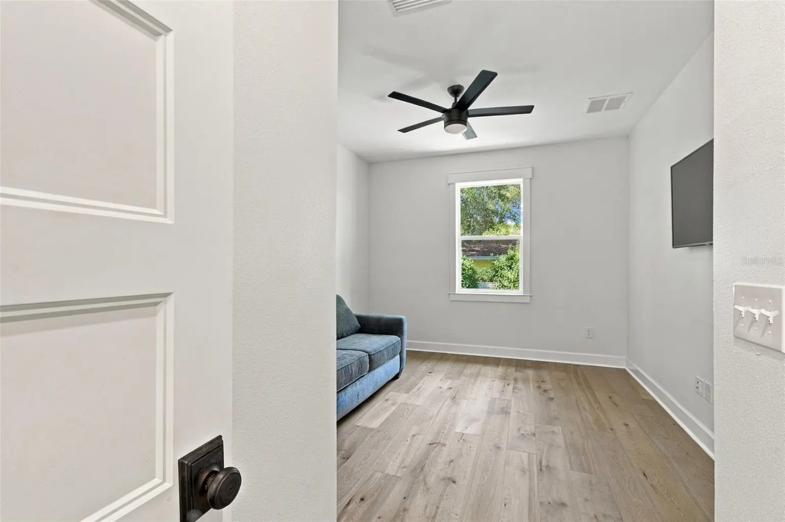 7409 S SPARKMAN STREET, TAMPA, FL, photo 18 of 56