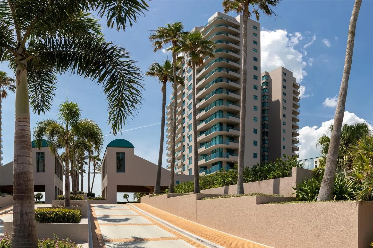 1520 GULF BOULEVARD #1107, CLEARWATER, FL, photo 17 of 69