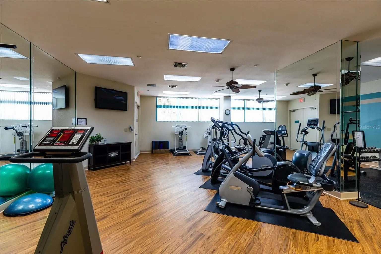 1520 GULF BOULEVARD #1107, CLEARWATER, FL, photo 40 of 69