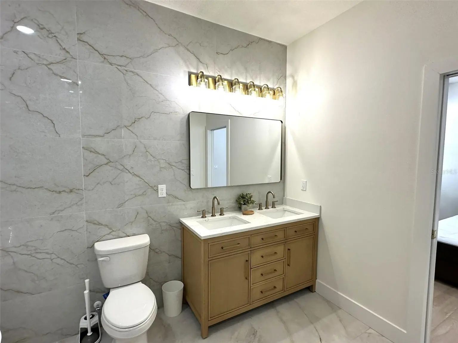 7907 N GREENWOOD AVENUE, TAMPA, FL, photo 19 of 28