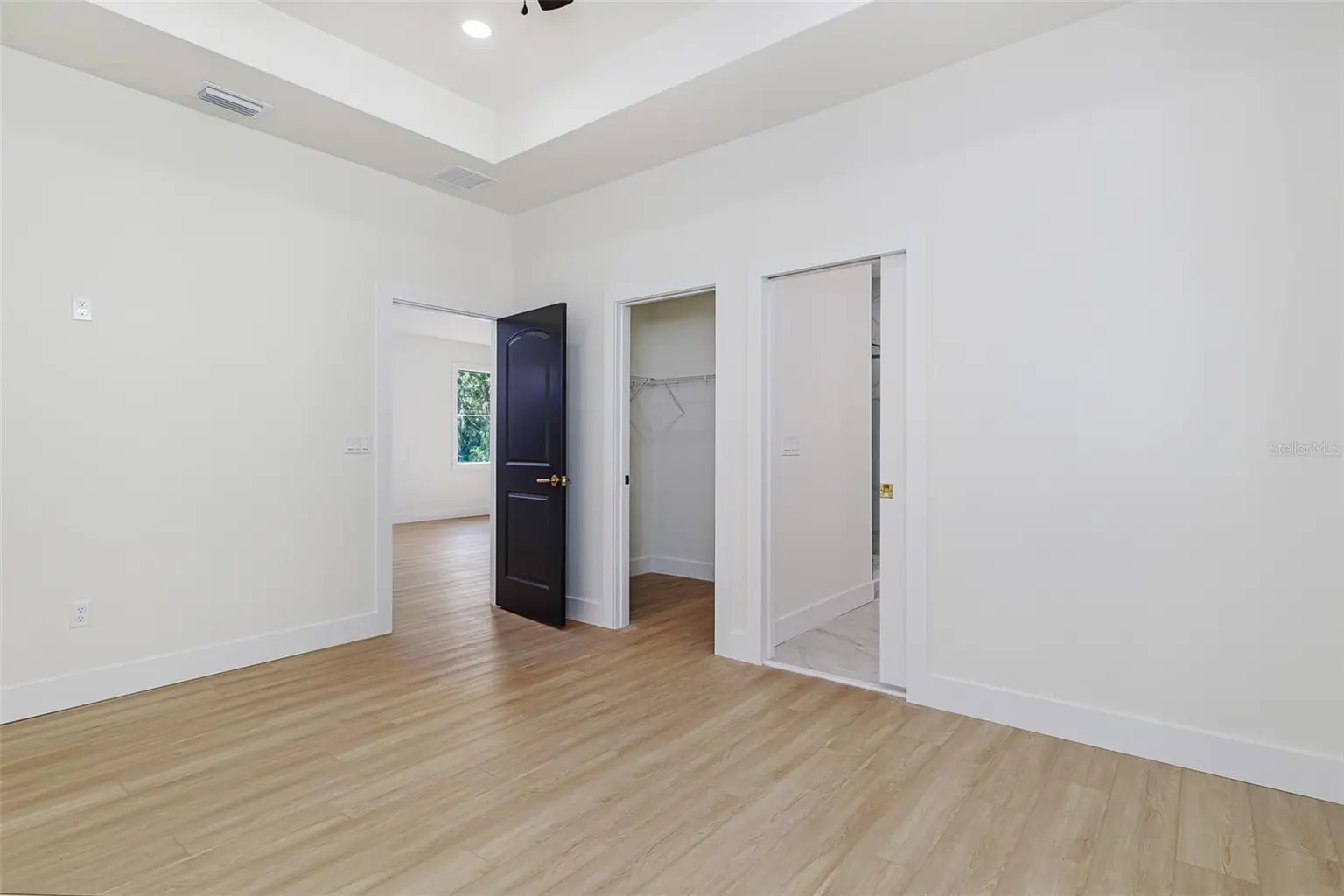 7905 N GREENWOOD AVENUE, TAMPA, FL, photo 15 of 30