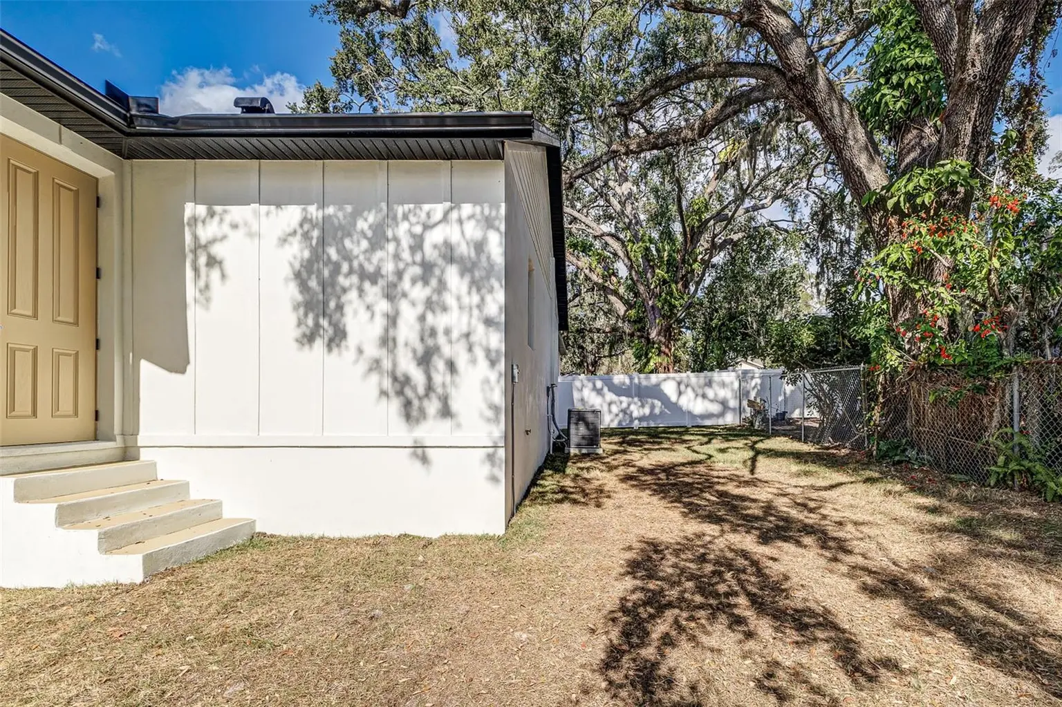 7905 N GREENWOOD AVENUE, TAMPA, FL, photo 29 of 30