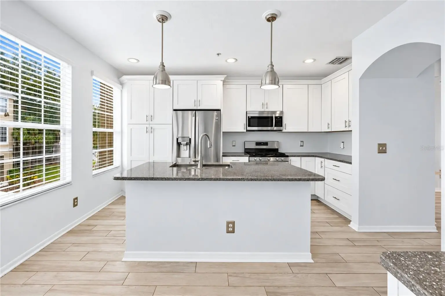 3018 BAYSHORE POINTE DRIVE, TAMPA, FL, photo 2 of 57