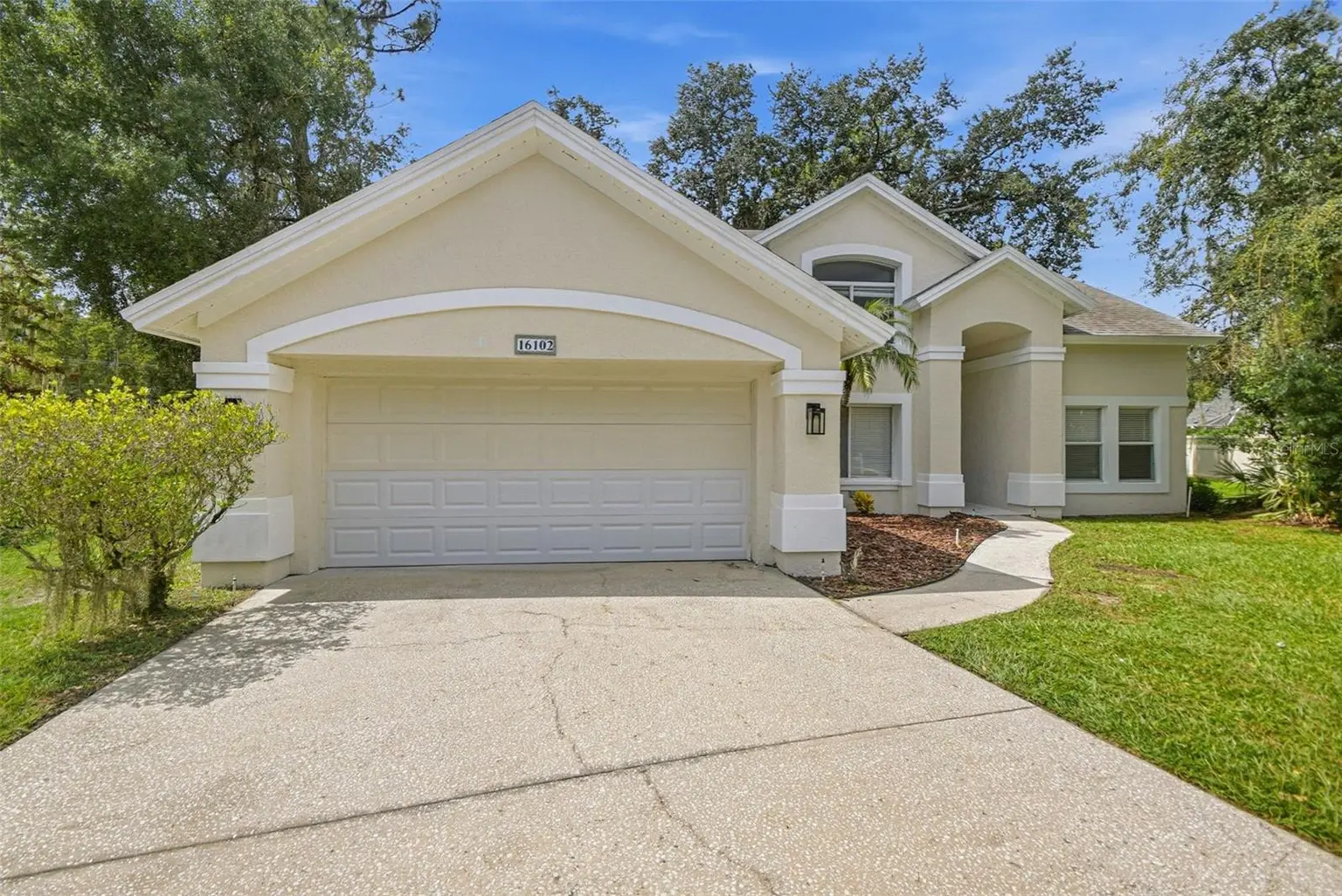 9006 DIXIANA VILLA CIRCLE, TAMPA, FL, photo 5 of 75