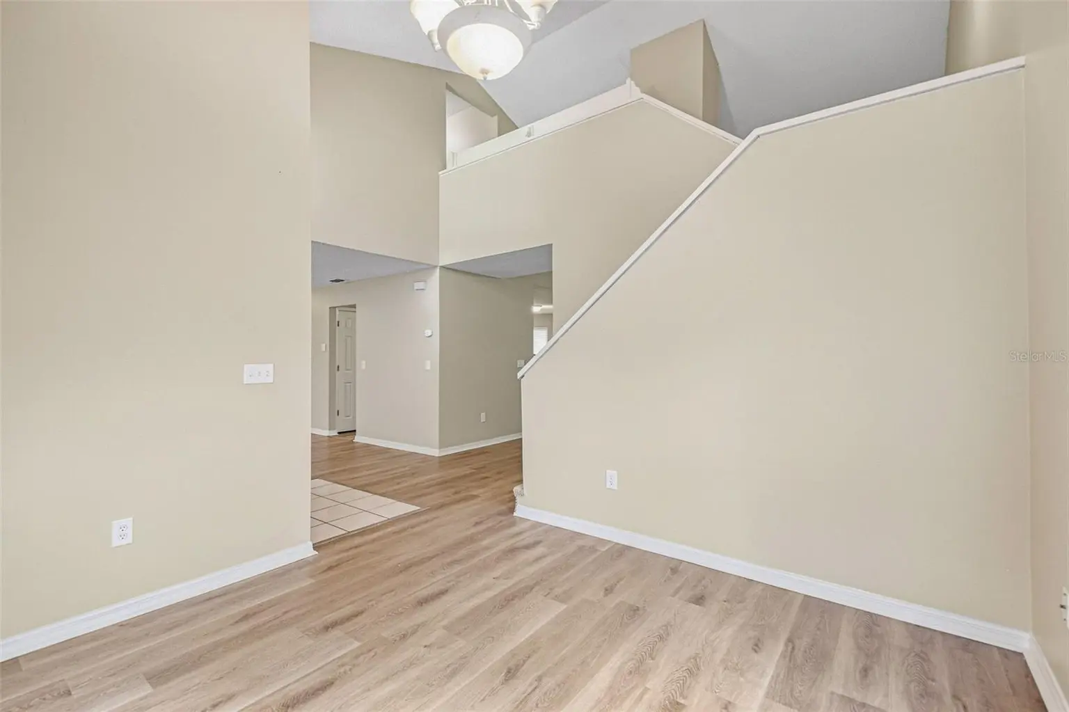 9006 DIXIANA VILLA CIRCLE, TAMPA, FL, photo 14 of 75