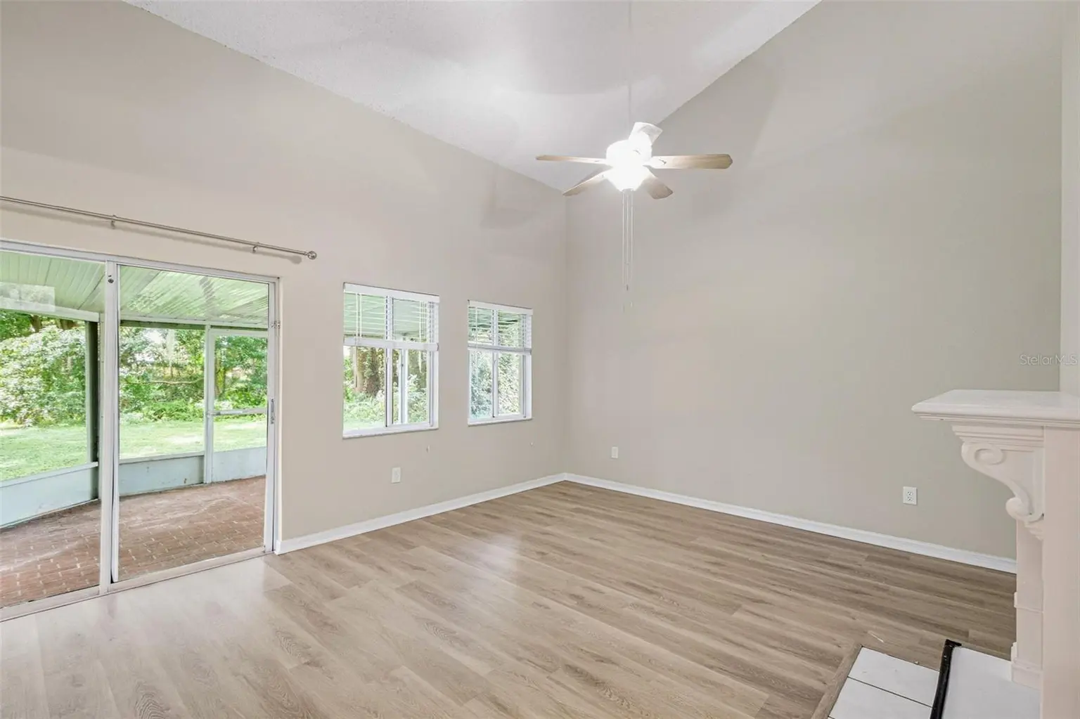 9006 DIXIANA VILLA CIRCLE, TAMPA, FL, photo 18 of 75