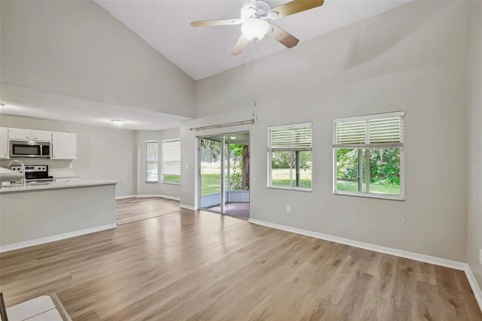 9006 DIXIANA VILLA CIRCLE, TAMPA, FL, photo 21 of 75