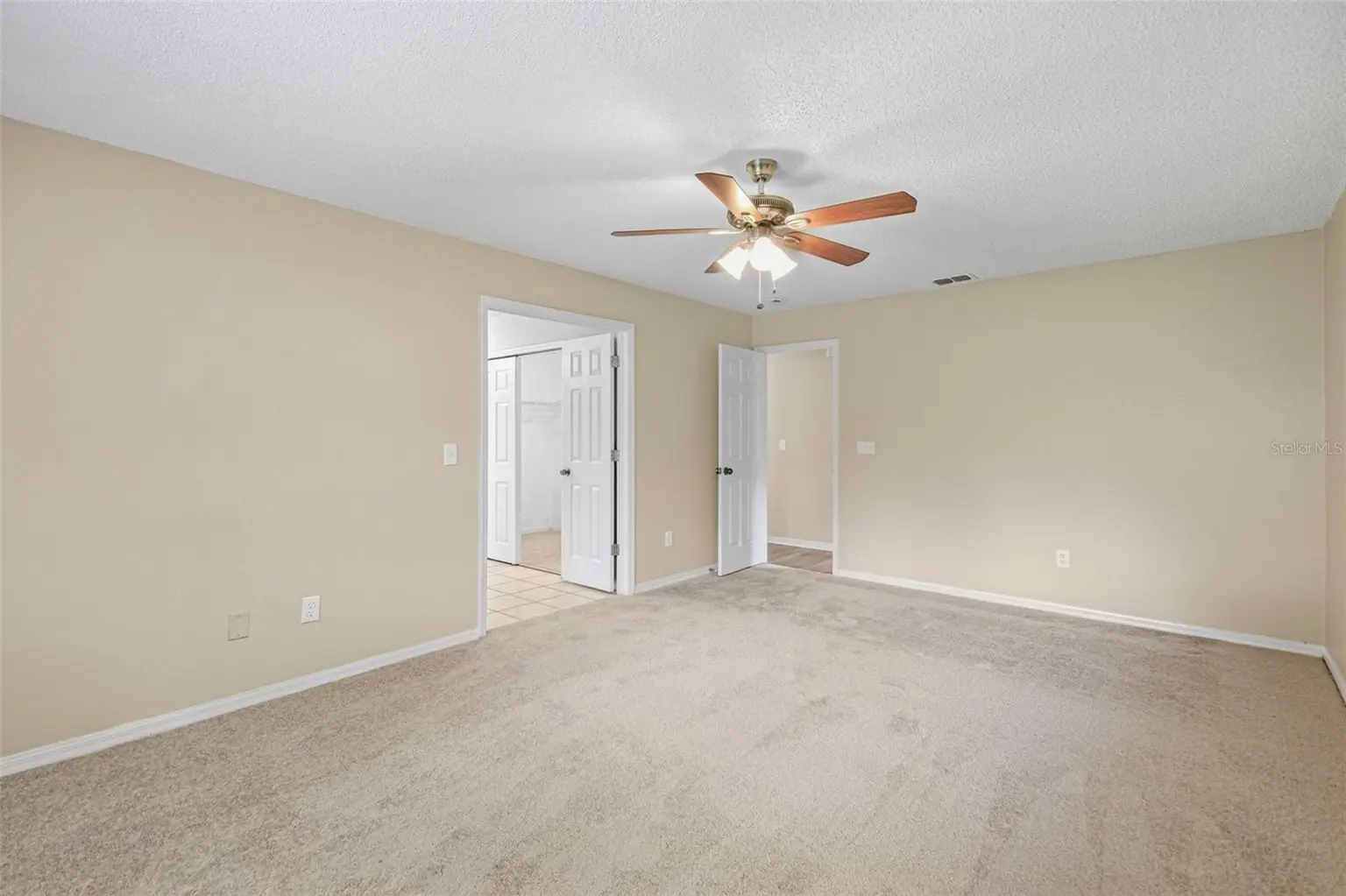 9006 DIXIANA VILLA CIRCLE, TAMPA, FL, photo 36 of 75