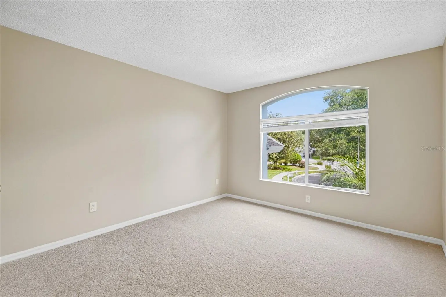 9006 DIXIANA VILLA CIRCLE, TAMPA, FL, photo 39 of 75