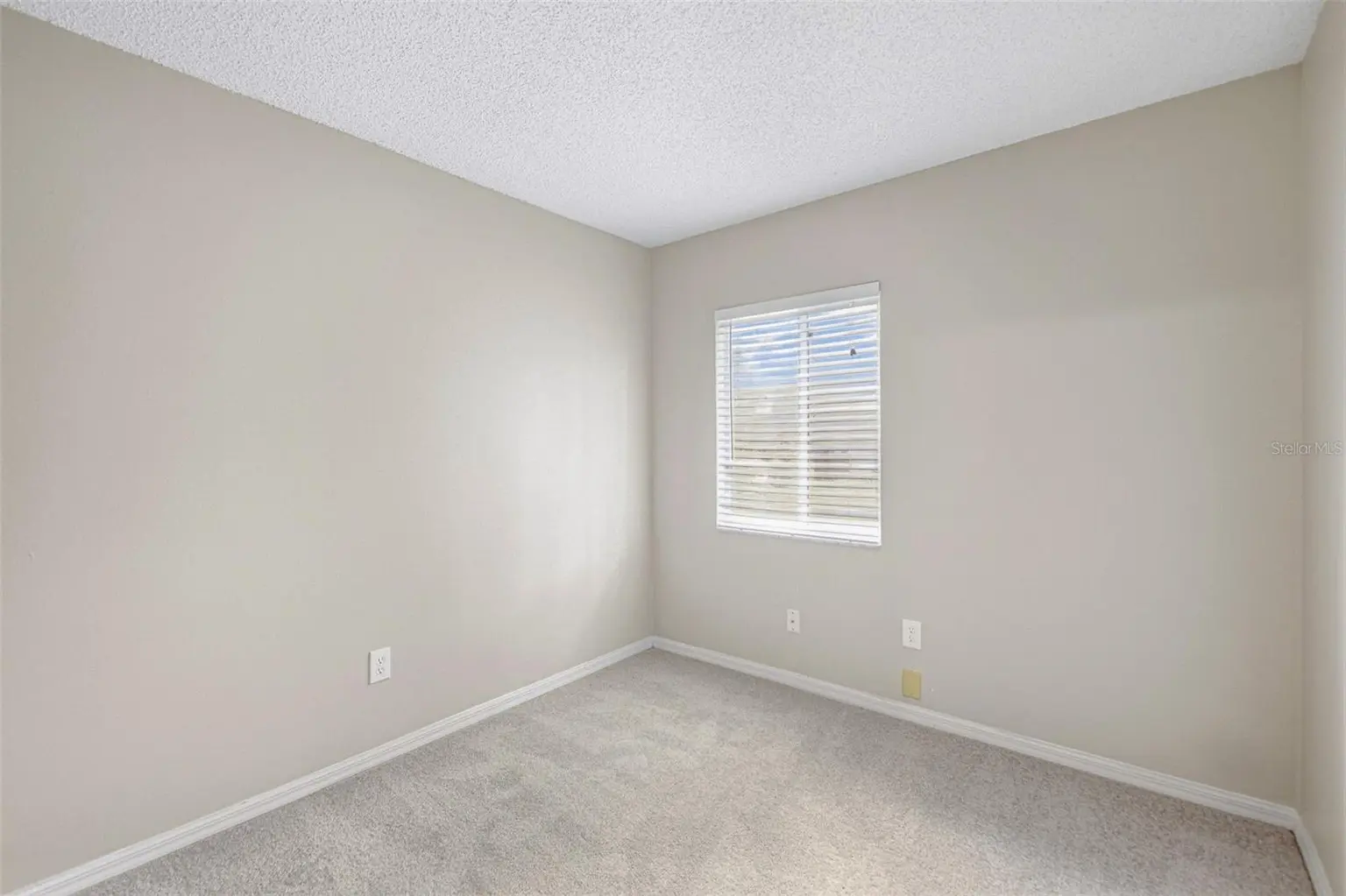 9006 DIXIANA VILLA CIRCLE, TAMPA, FL, photo 42 of 75