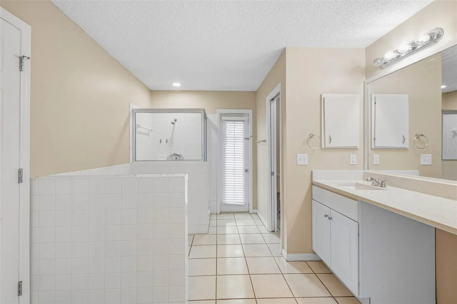 9006 DIXIANA VILLA CIRCLE, TAMPA, FL, photo 52 of 75