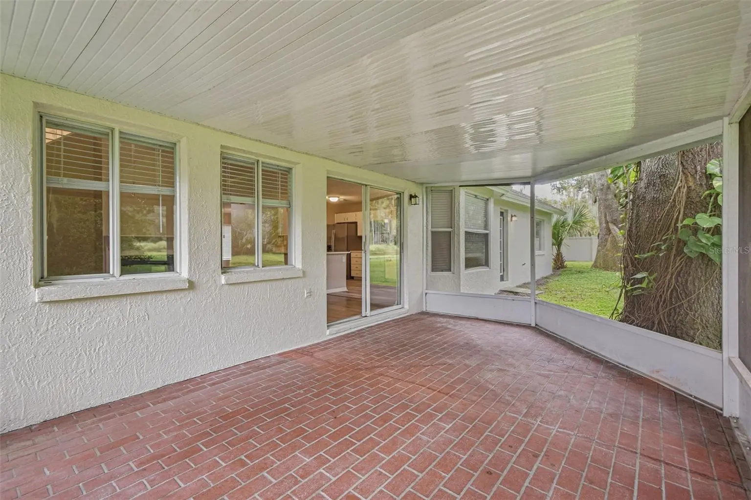 9006 DIXIANA VILLA CIRCLE, TAMPA, FL, photo 62 of 75