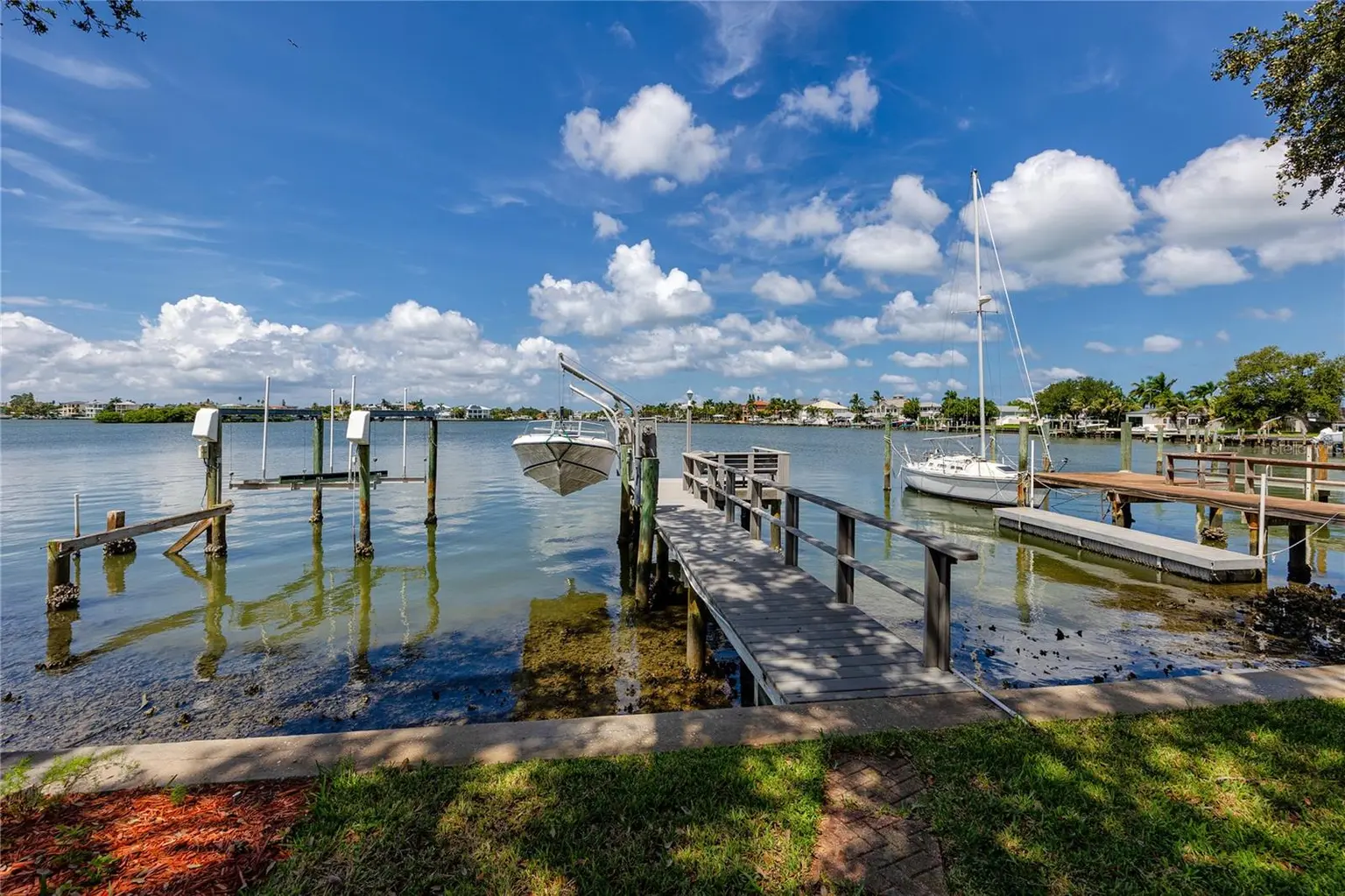 517 20TH AVENUE, INDIAN ROCKS BEACH, FL, photo 2 of 61