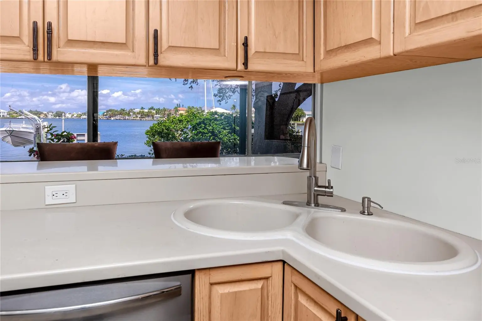517 20TH AVENUE, INDIAN ROCKS BEACH, FL, photo 13 of 61