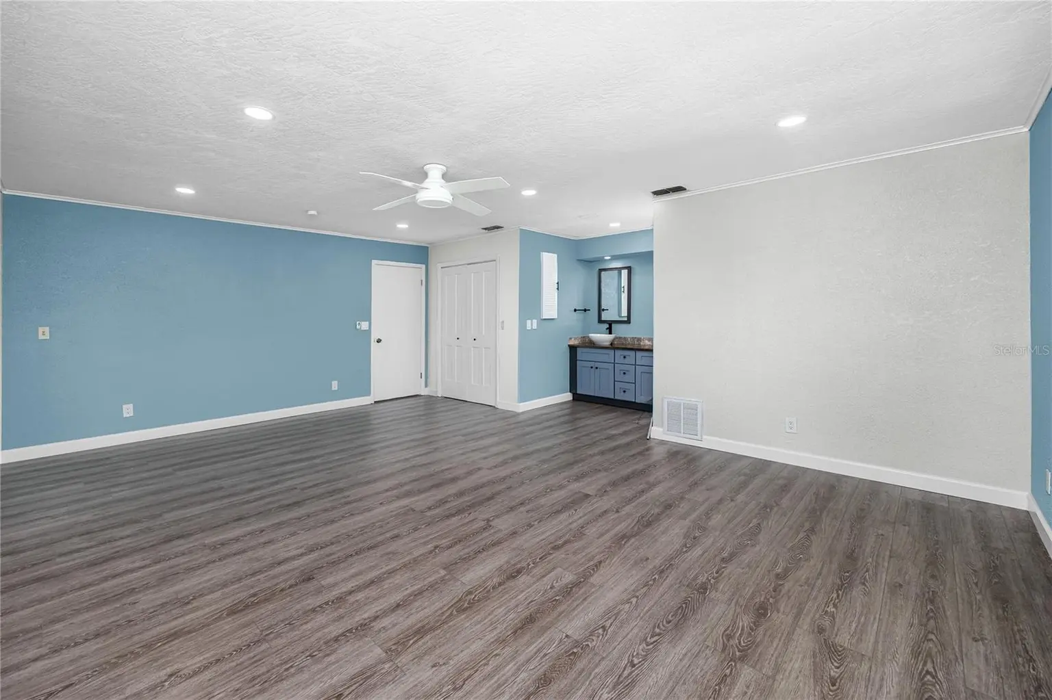 517 20TH AVENUE, INDIAN ROCKS BEACH, FL, photo 19 of 61