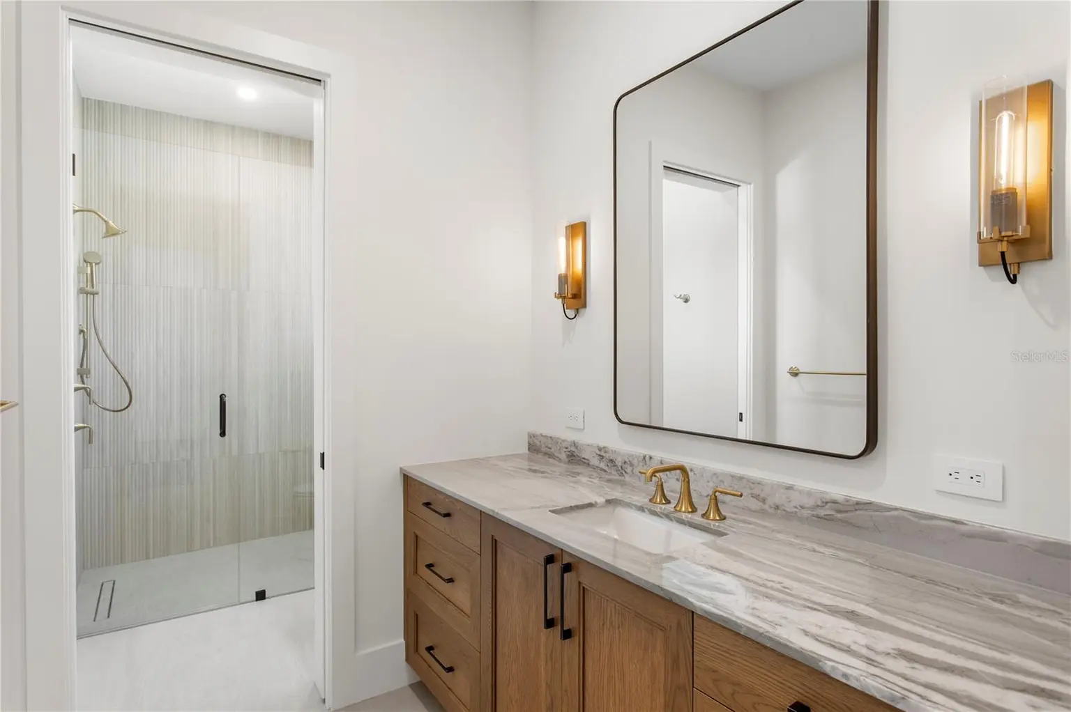 403 S BARBARA LANE, TAMPA, FL, photo 65 of 82