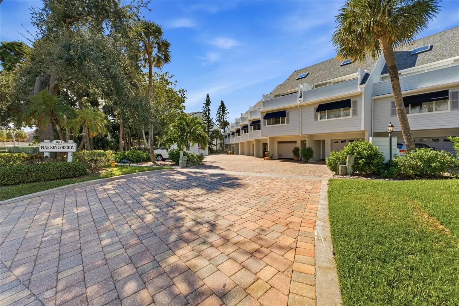 390 PINELLAS BAYWAY S #F, TIERRA VERDE, FL, photo 6 of 75