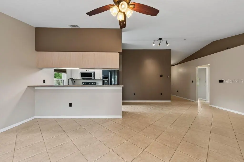 11959 MURRAY AVENUE, SEMINOLE, FL, photo 8 of 58