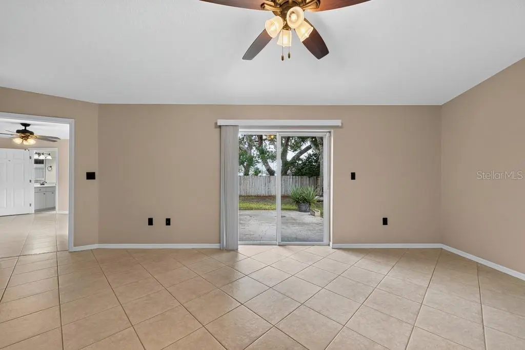 11959 MURRAY AVENUE, SEMINOLE, FL, photo 11 of 58