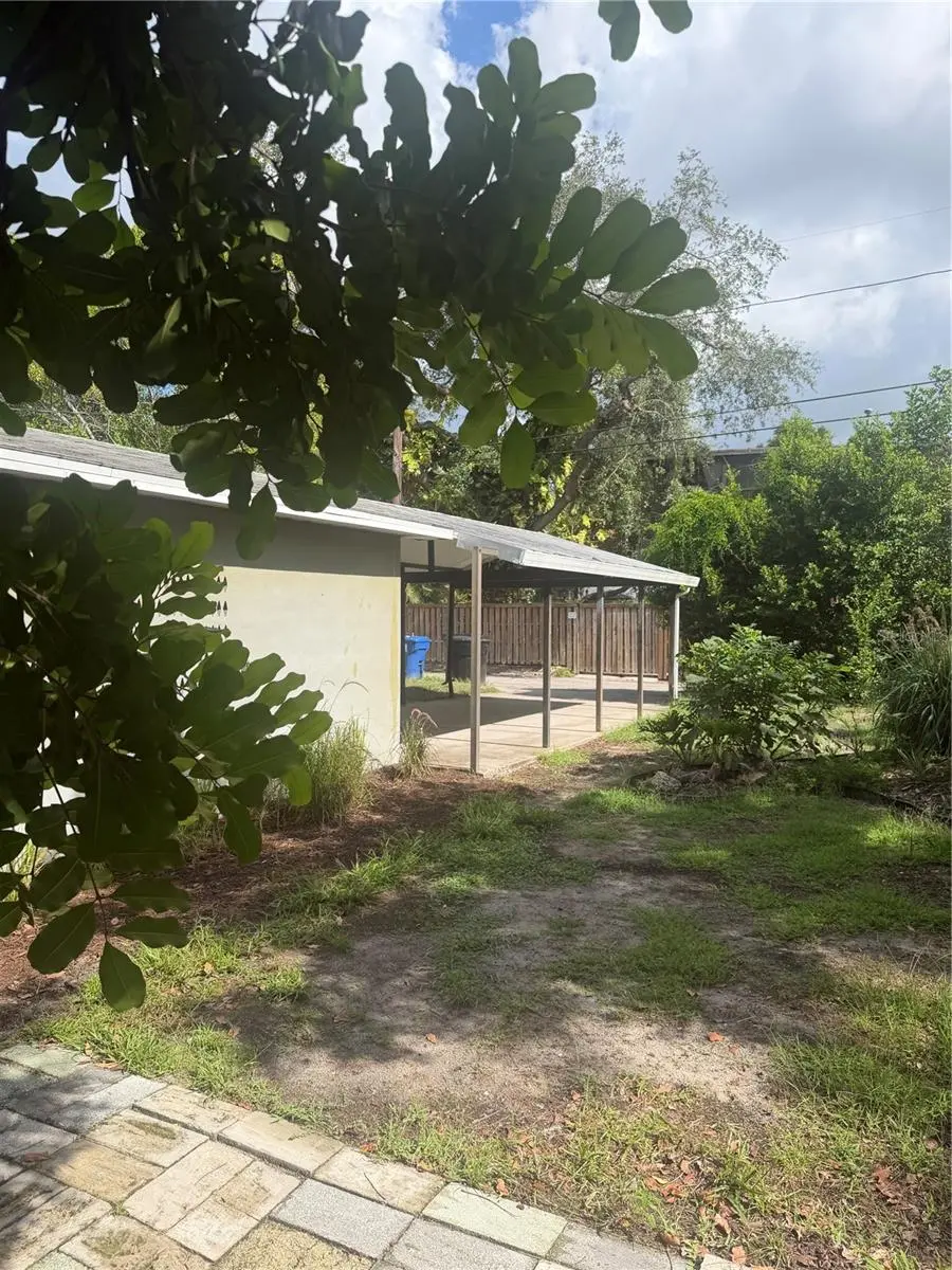 215 24TH AVENUE N, ST PETERSBURG, FL, photo 3 of 9