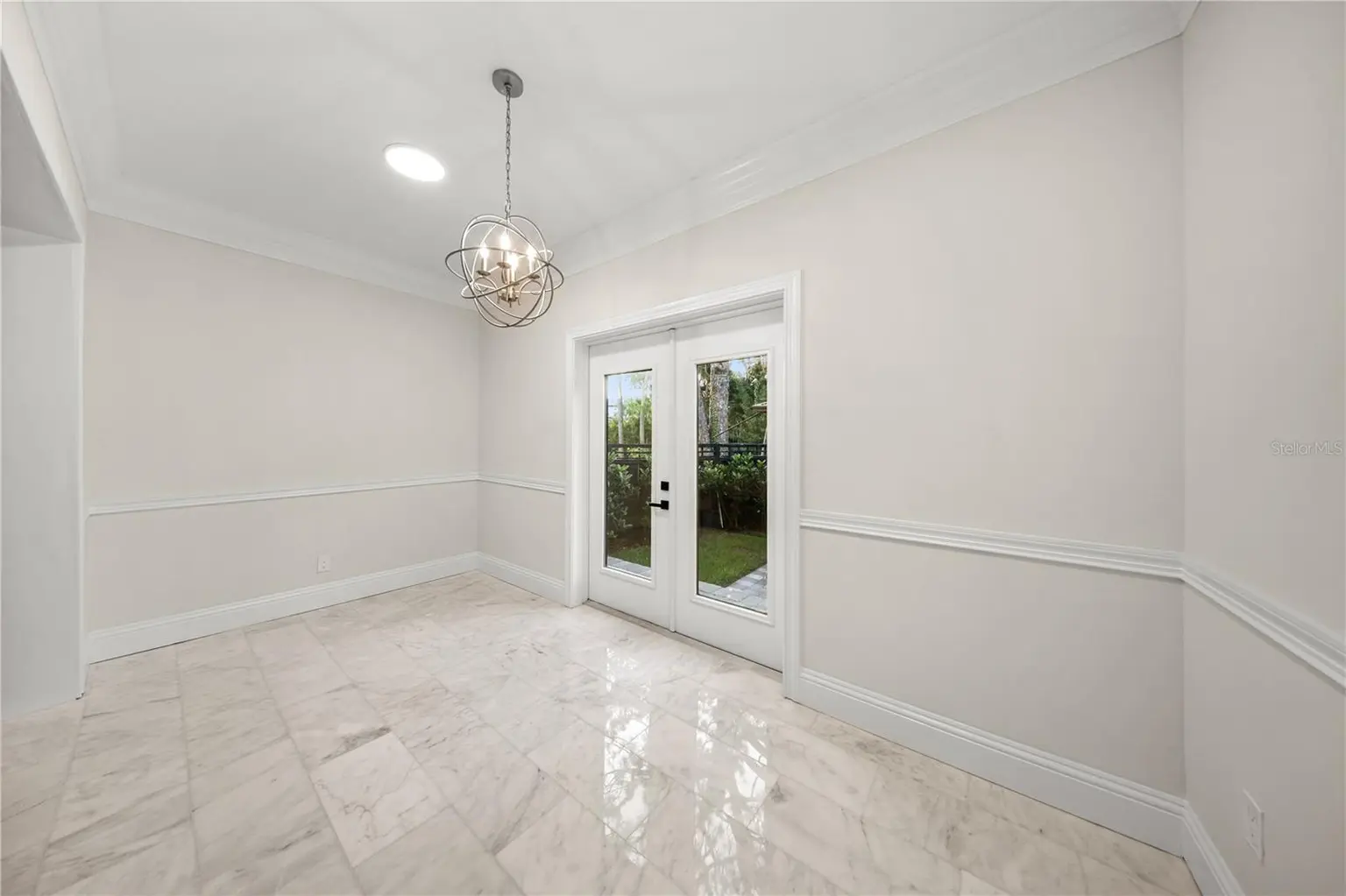 420 S ROYAL POINCIANA DRIVE, TAMPA, FL, photo 8 of 43