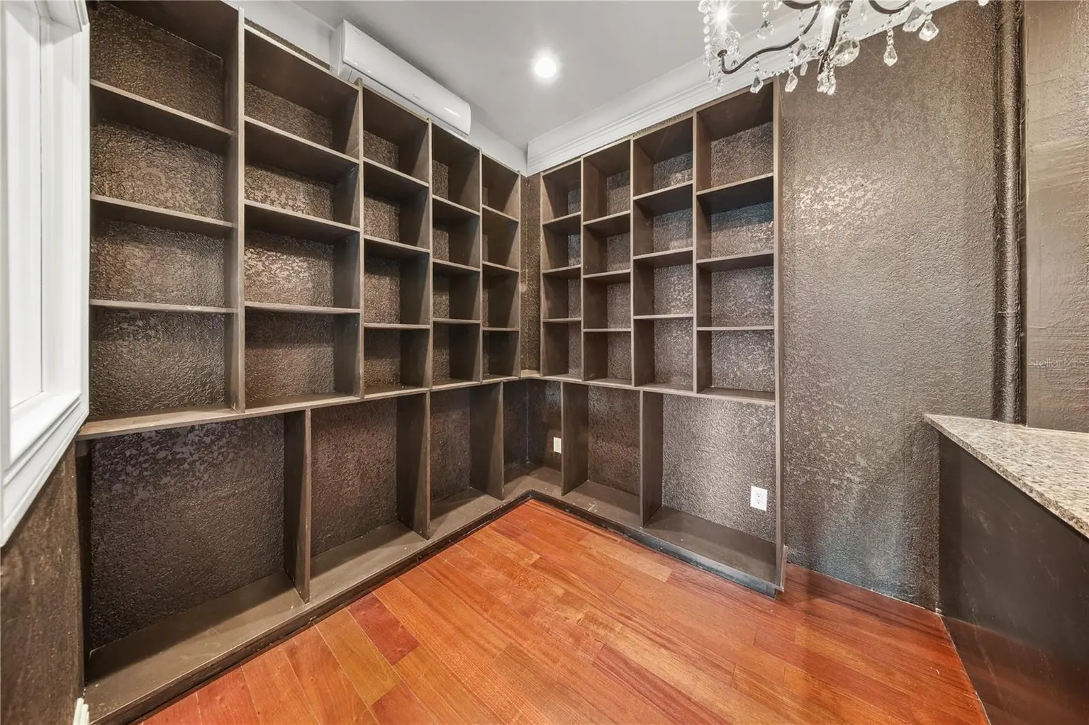 420 S ROYAL POINCIANA DRIVE, TAMPA, FL, photo 23 of 43