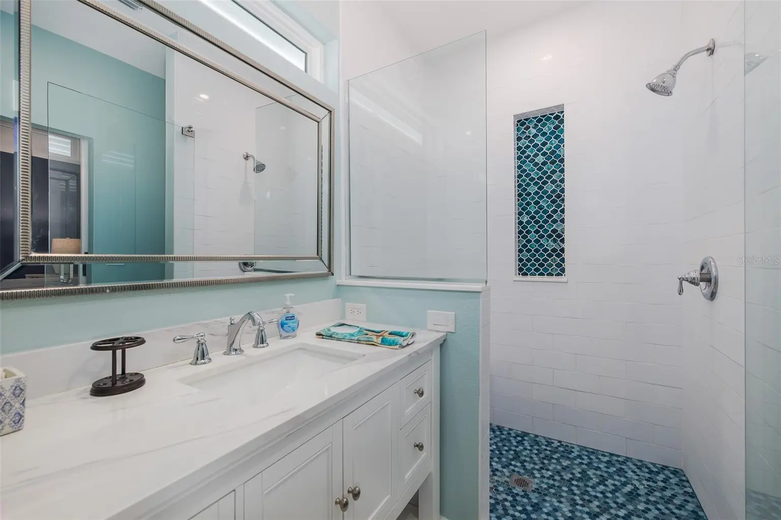 19924 GULF BOULEVARD, INDIAN SHORES, FL, photo 28 of 68