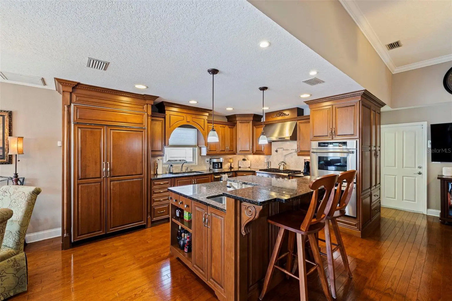 10612 LAKE VISTA DRIVE, SEMINOLE, FL, photo 7 of 35