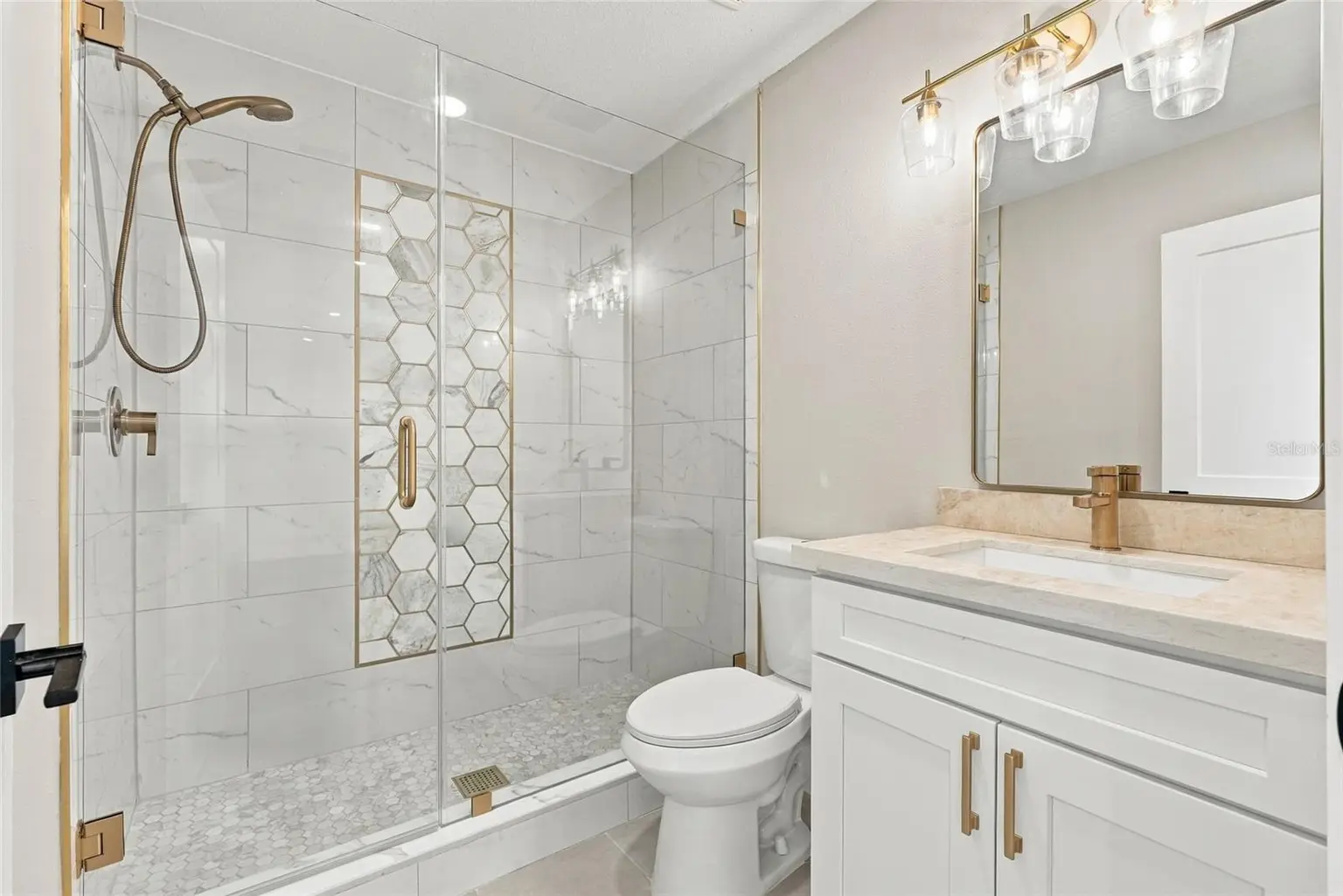 1002 E OSBORNE AVENUE, TAMPA, FL, photo 15 of 25