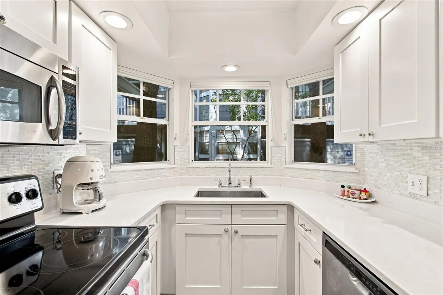506 S WILLOW AVENUE #13, TAMPA, FL, photo 10 of 46