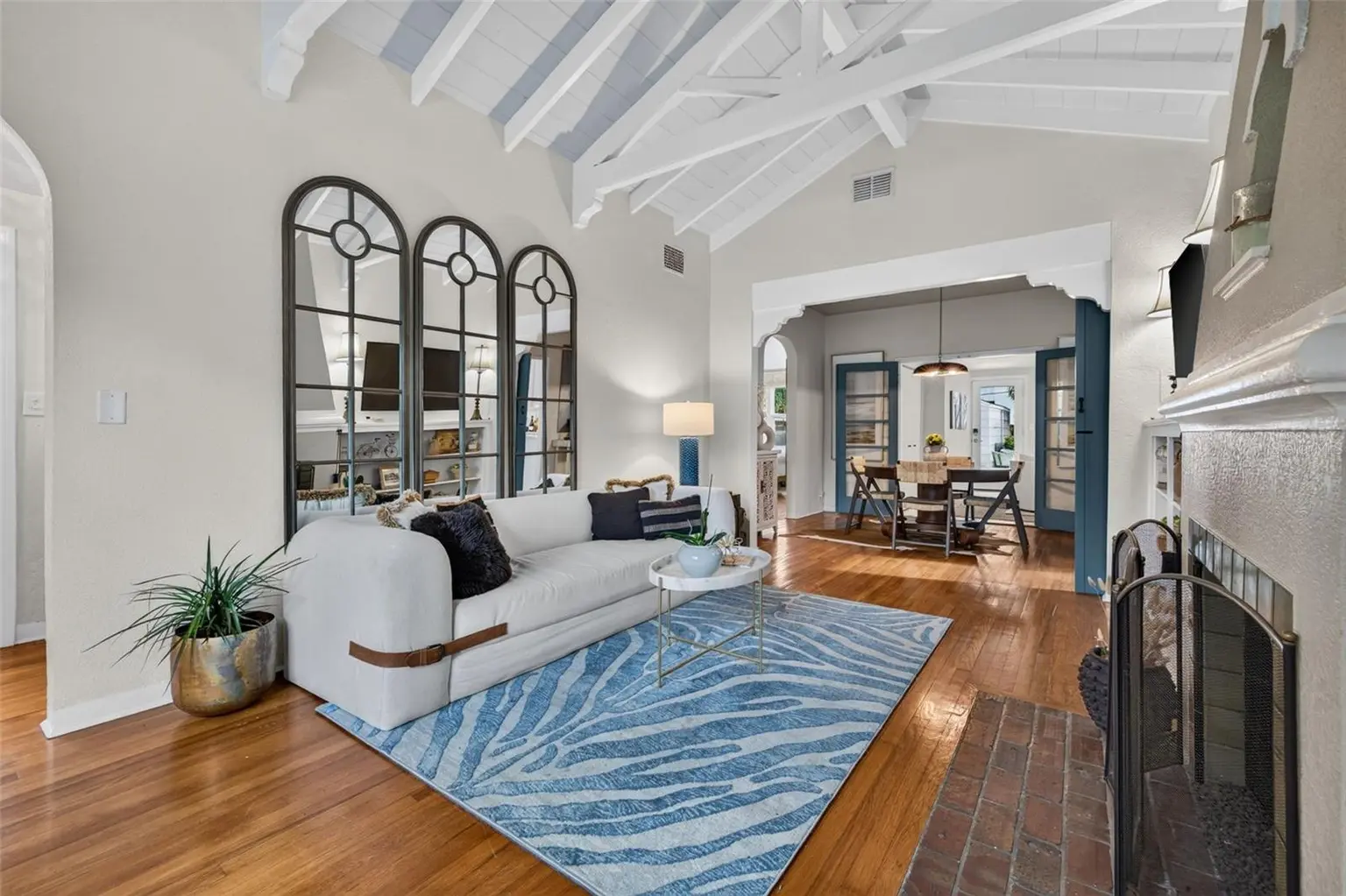 118 26TH AVENUE N, ST PETERSBURG, FL, photo 10 of 63