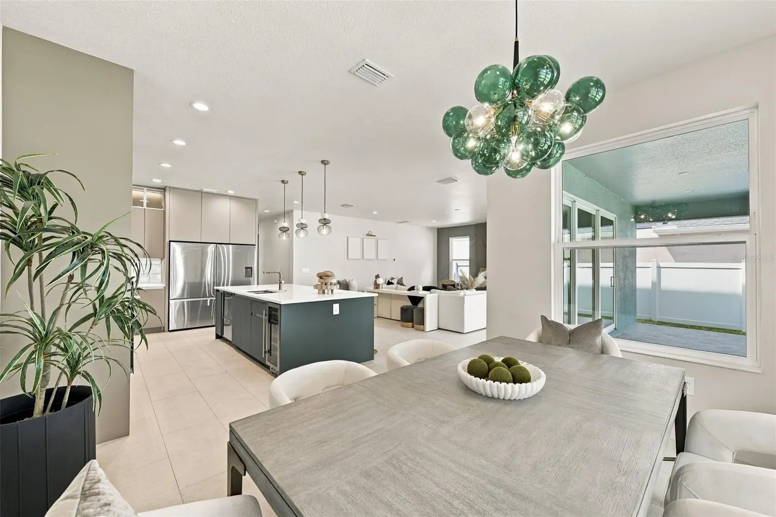 3203 W WYOMING AVENUE, TAMPA, FL, photo 16 of 59