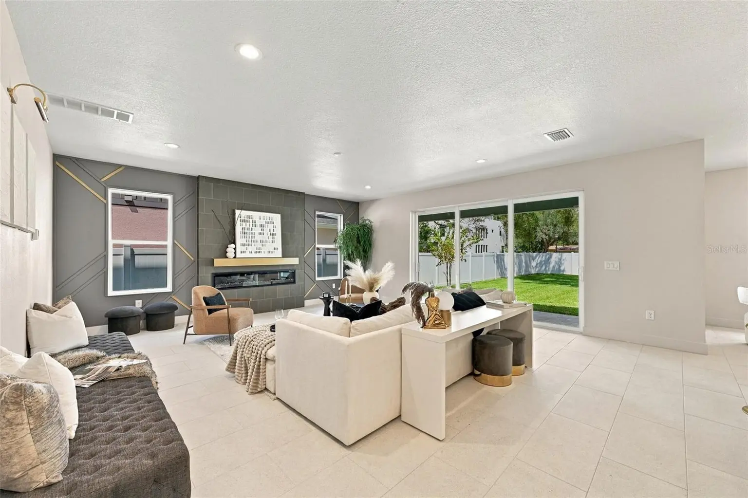 3203 W WYOMING AVENUE, TAMPA, FL, photo 18 of 59