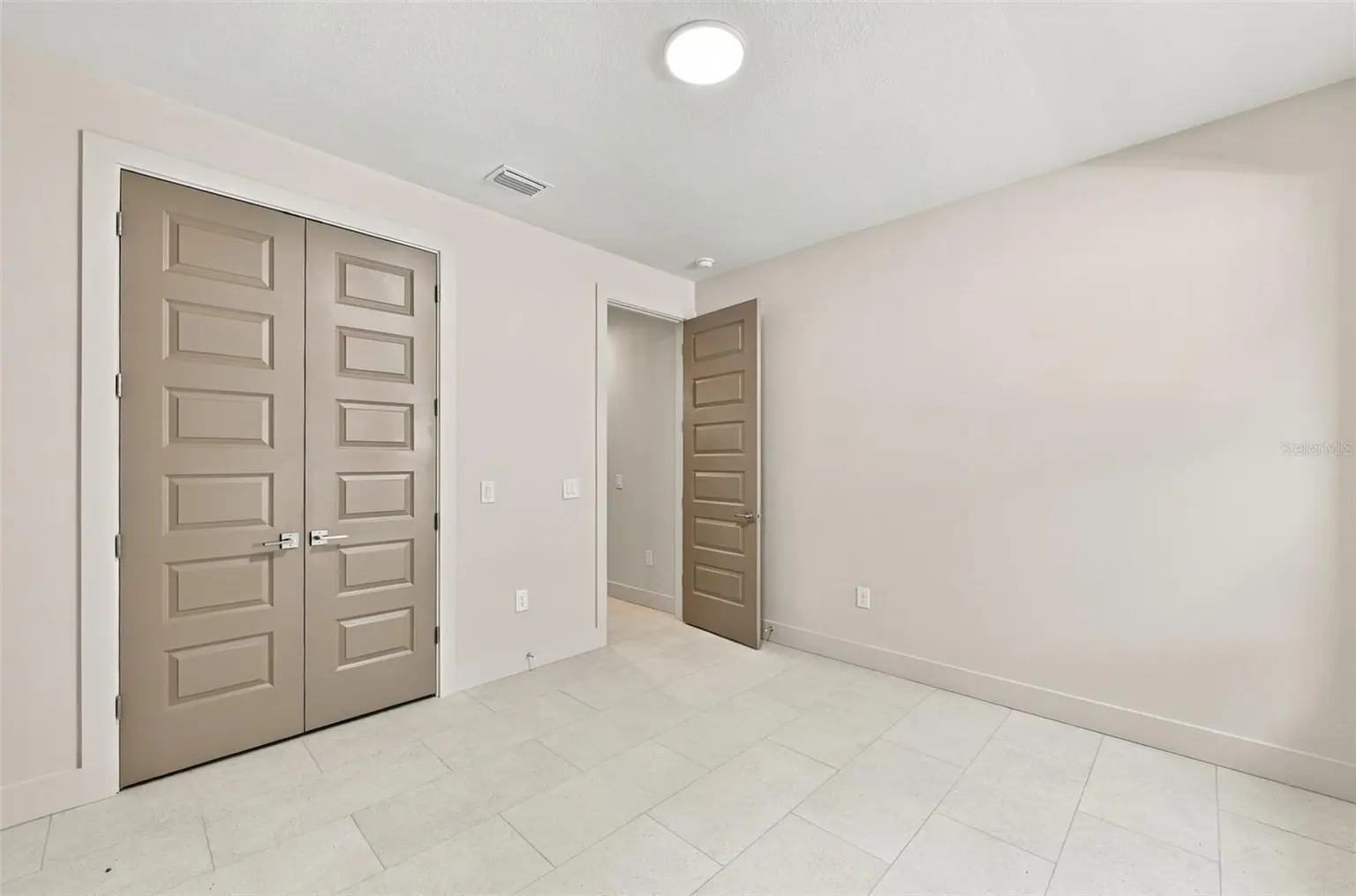3203 W WYOMING AVENUE, TAMPA, FL, photo 25 of 59