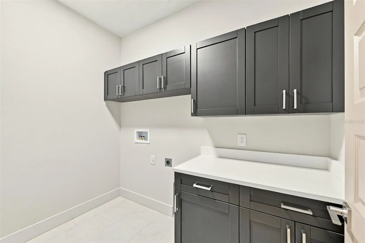 3203 W WYOMING AVENUE, TAMPA, FL, photo 43 of 59