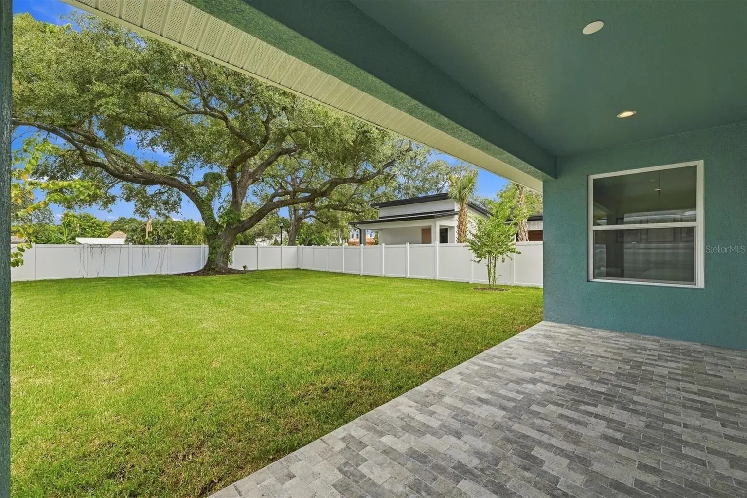 3203 W WYOMING AVENUE, TAMPA, FL, photo 55 of 59