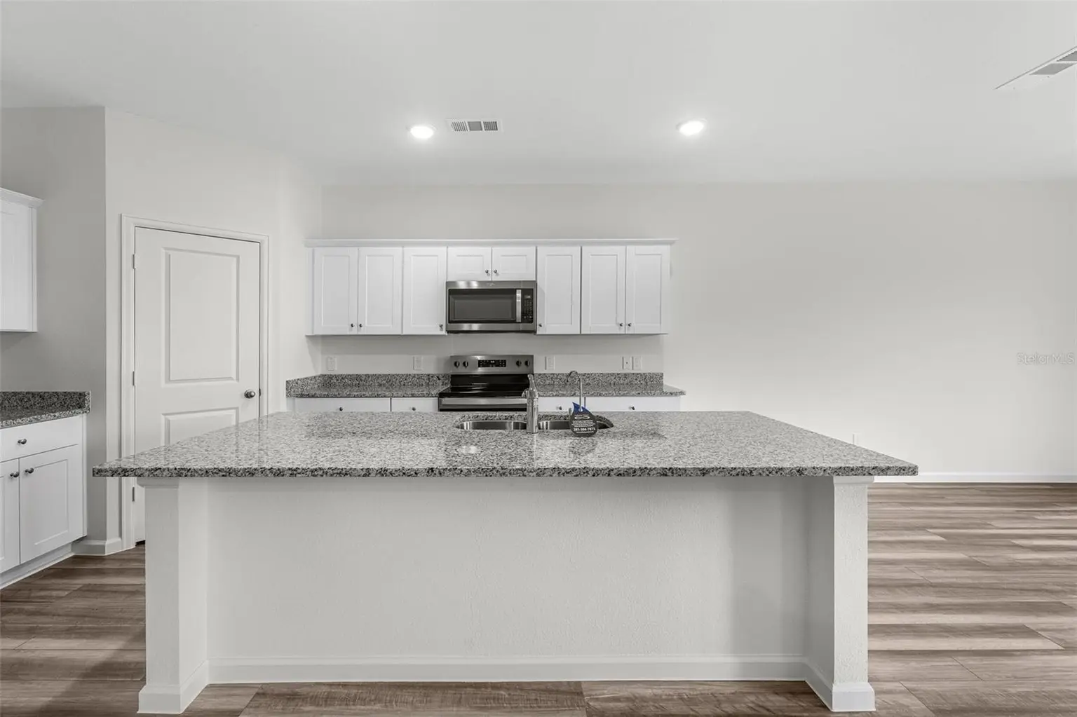 10861 CURVING CREEK LOOP, PARRISH, FL, photo 28 of 41