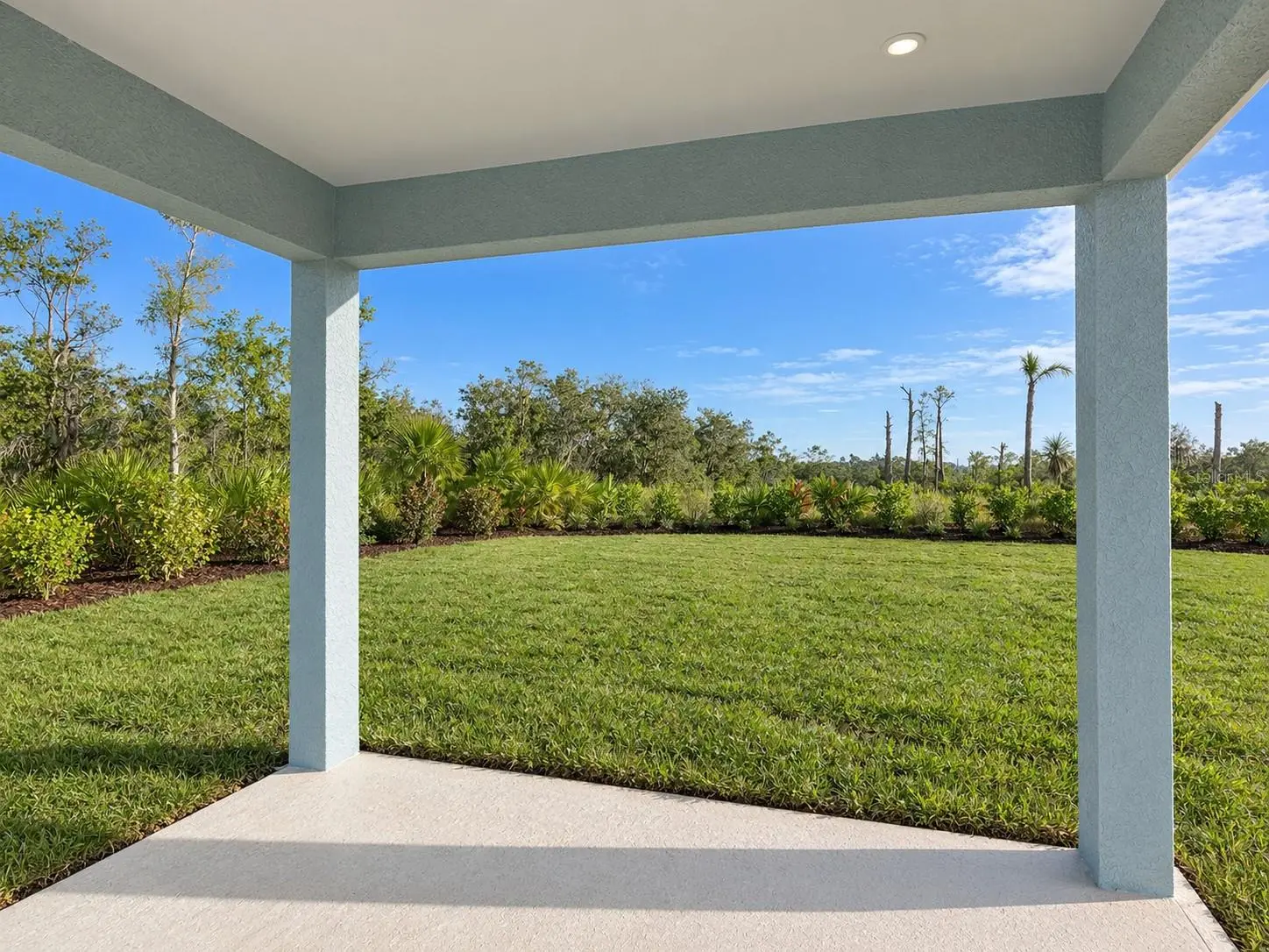 17484 5TH CIRCLE E, BRADENTON, FL, photo 7 of 8