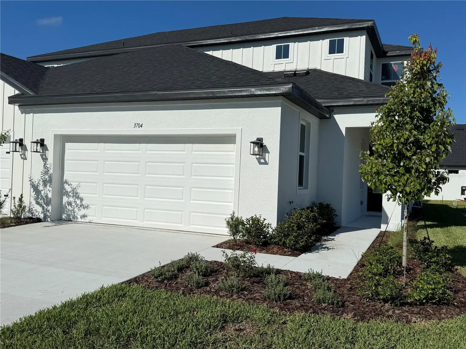 Fairway Pointe home, photo 1 of 8