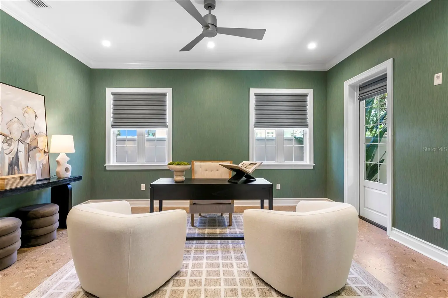 524 BEACH DRIVE NE, ST PETERSBURG, FL, photo 21 of 55