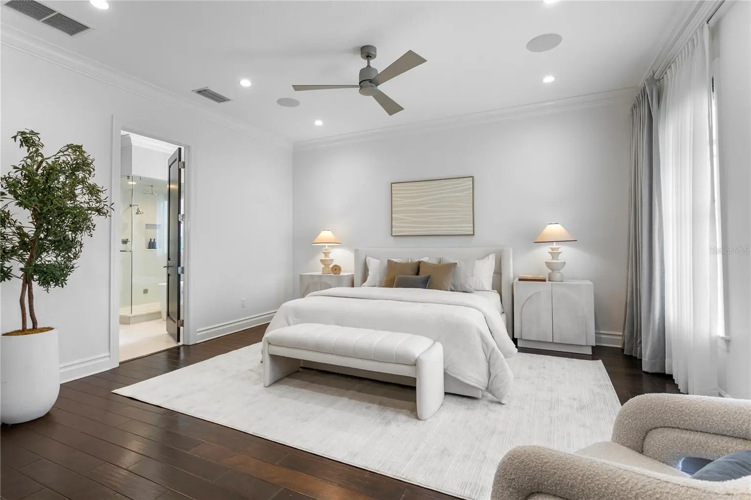 524 BEACH DRIVE NE, ST PETERSBURG, FL, photo 26 of 55