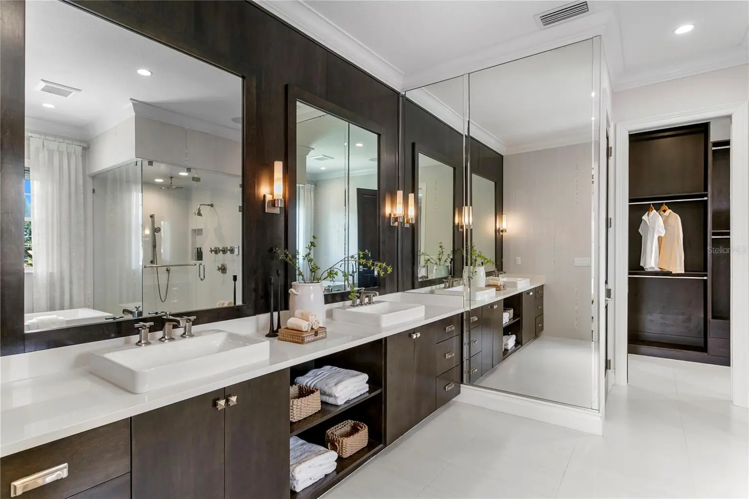 524 BEACH DRIVE NE, ST PETERSBURG, FL, photo 31 of 55