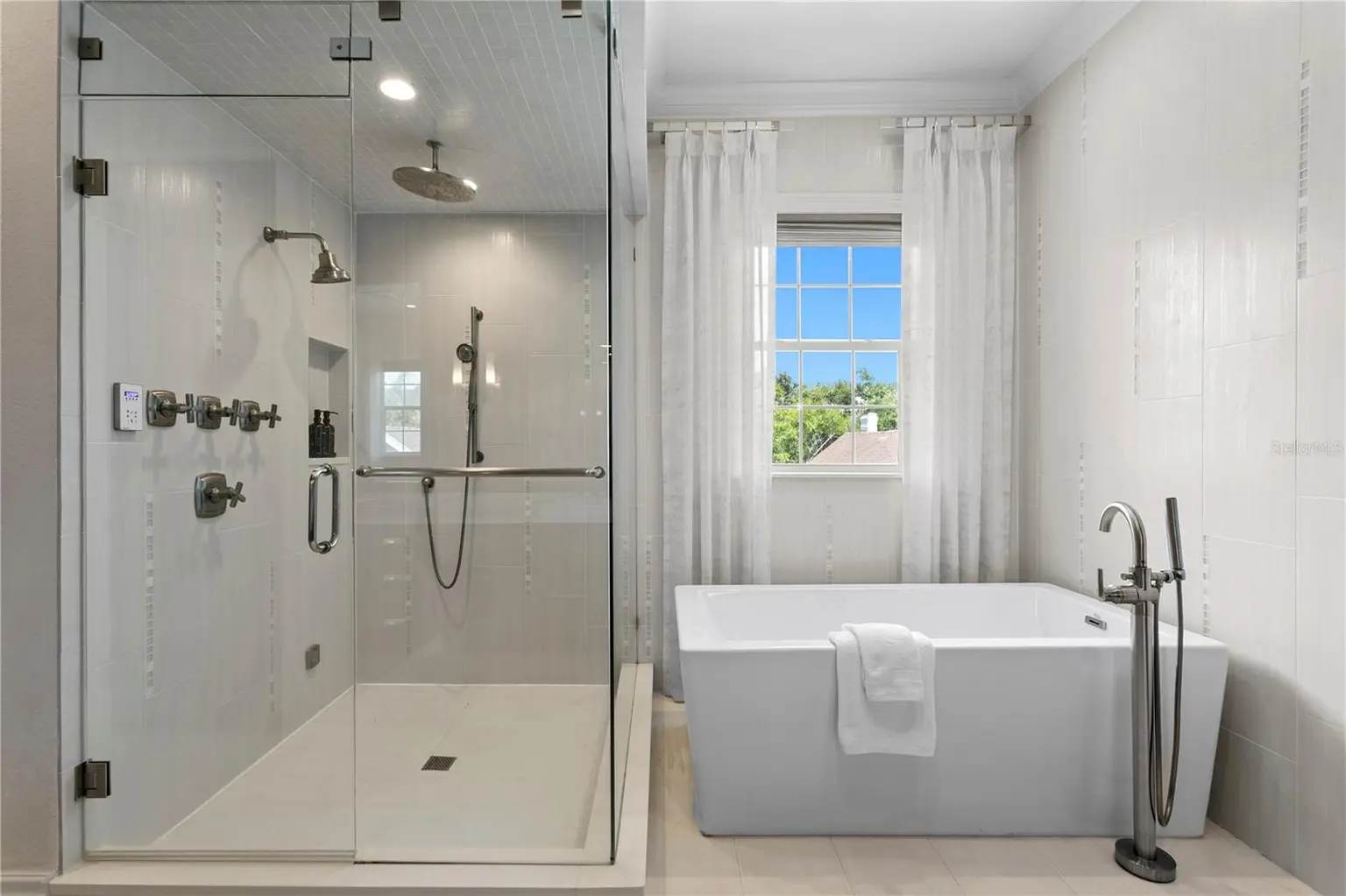 524 BEACH DRIVE NE, ST PETERSBURG, FL, photo 32 of 55