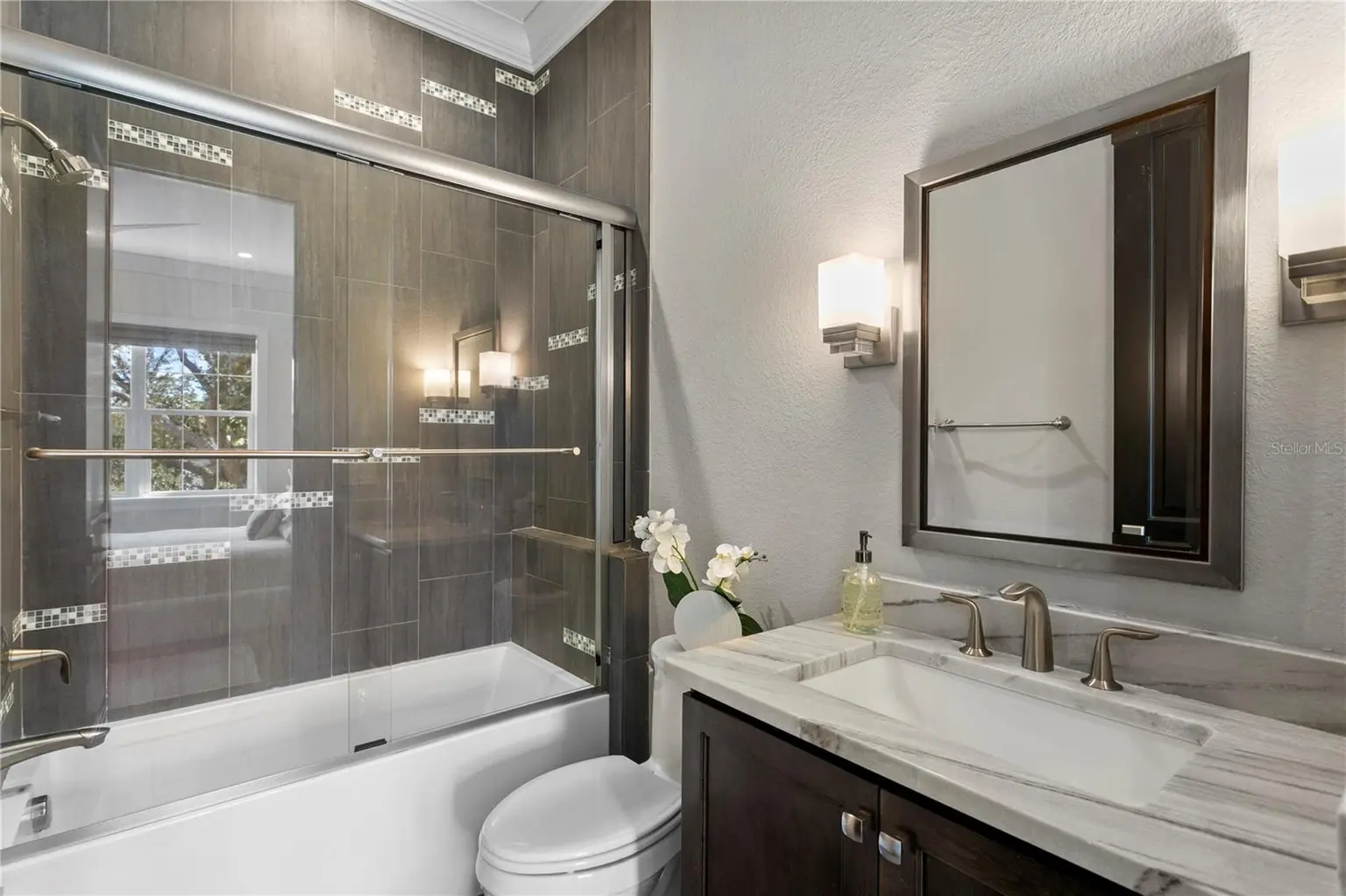 524 BEACH DRIVE NE, ST PETERSBURG, FL, photo 42 of 55