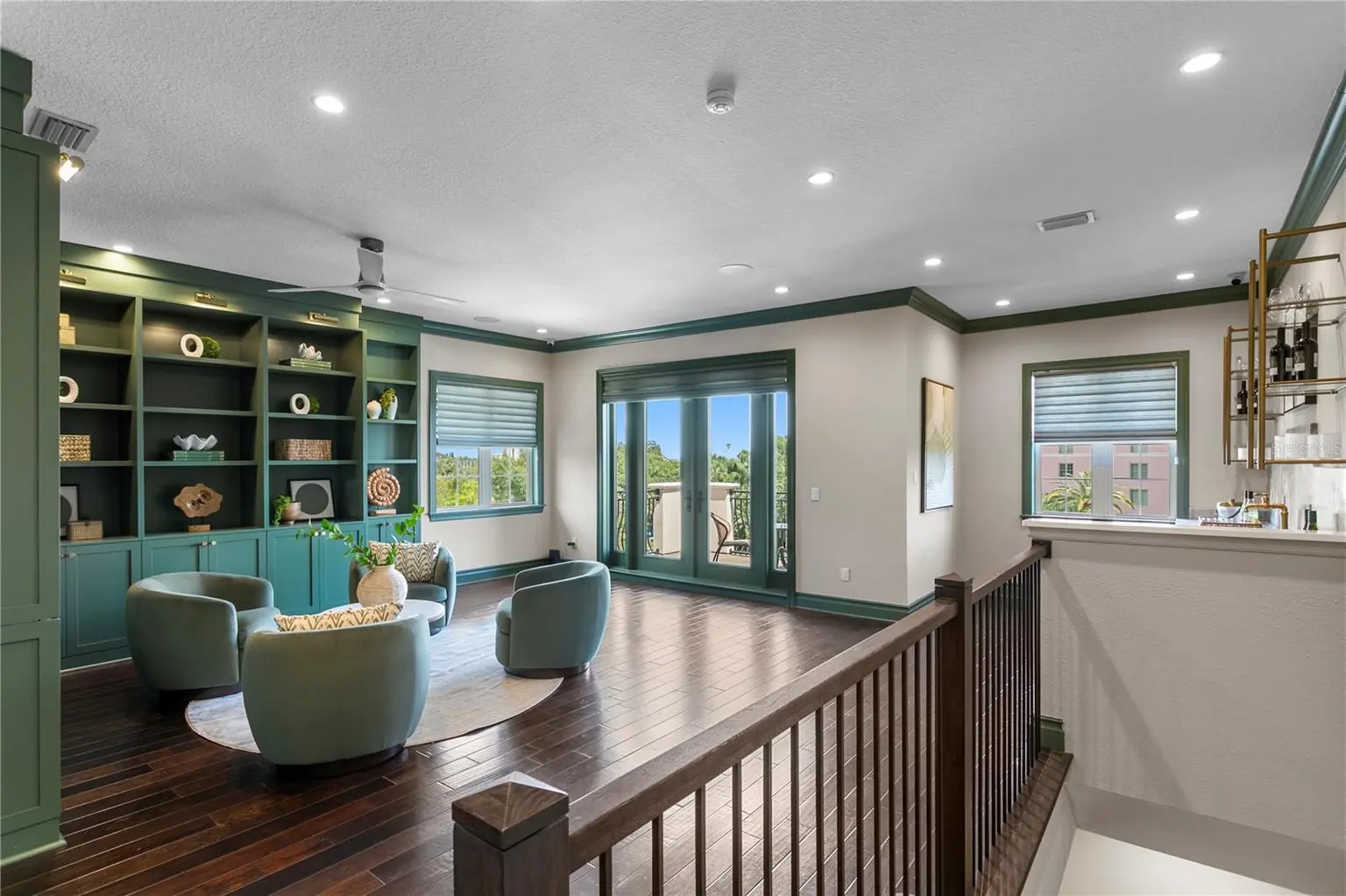524 BEACH DRIVE NE, ST PETERSBURG, FL, photo 44 of 55