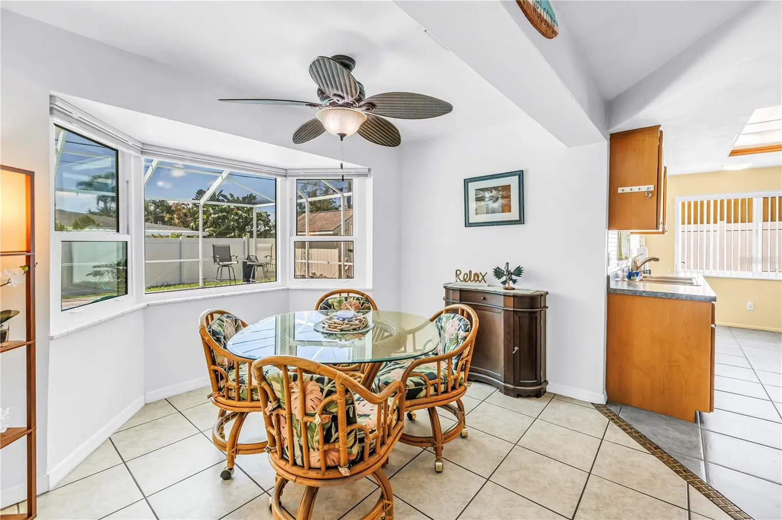1350 WOODCREST AVENUE, CLEARWATER, FL, photo 10 of 54