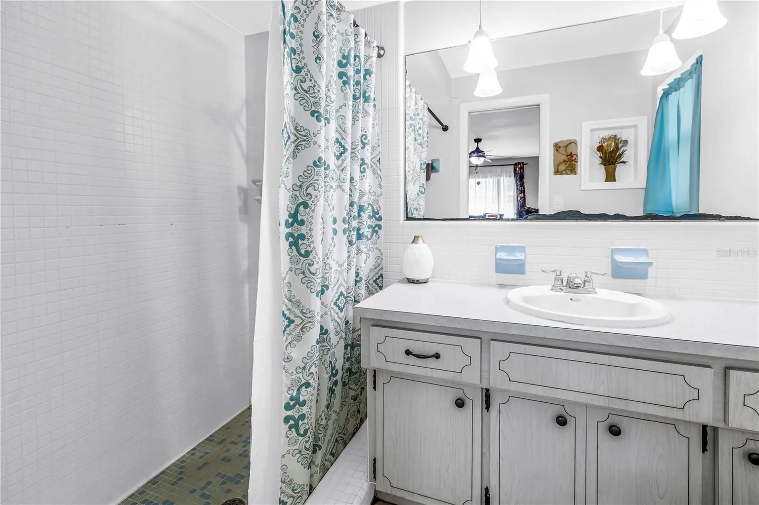 1350 WOODCREST AVENUE, CLEARWATER, FL, photo 21 of 54