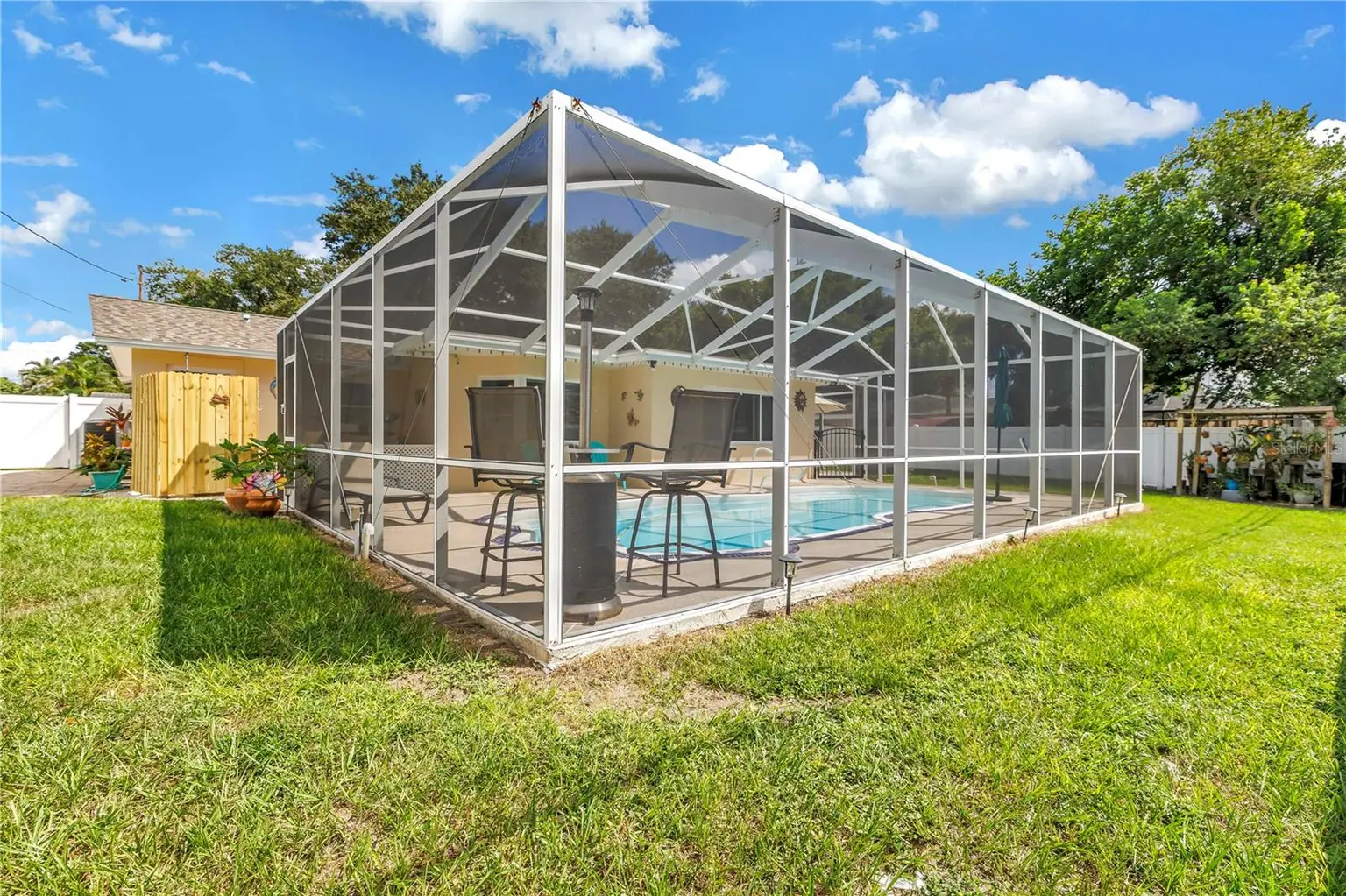 1350 WOODCREST AVENUE, CLEARWATER, FL, photo 43 of 54