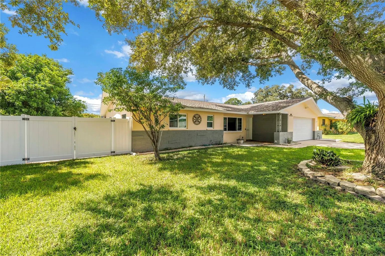 1350 WOODCREST AVENUE, CLEARWATER, FL, photo 53 of 54