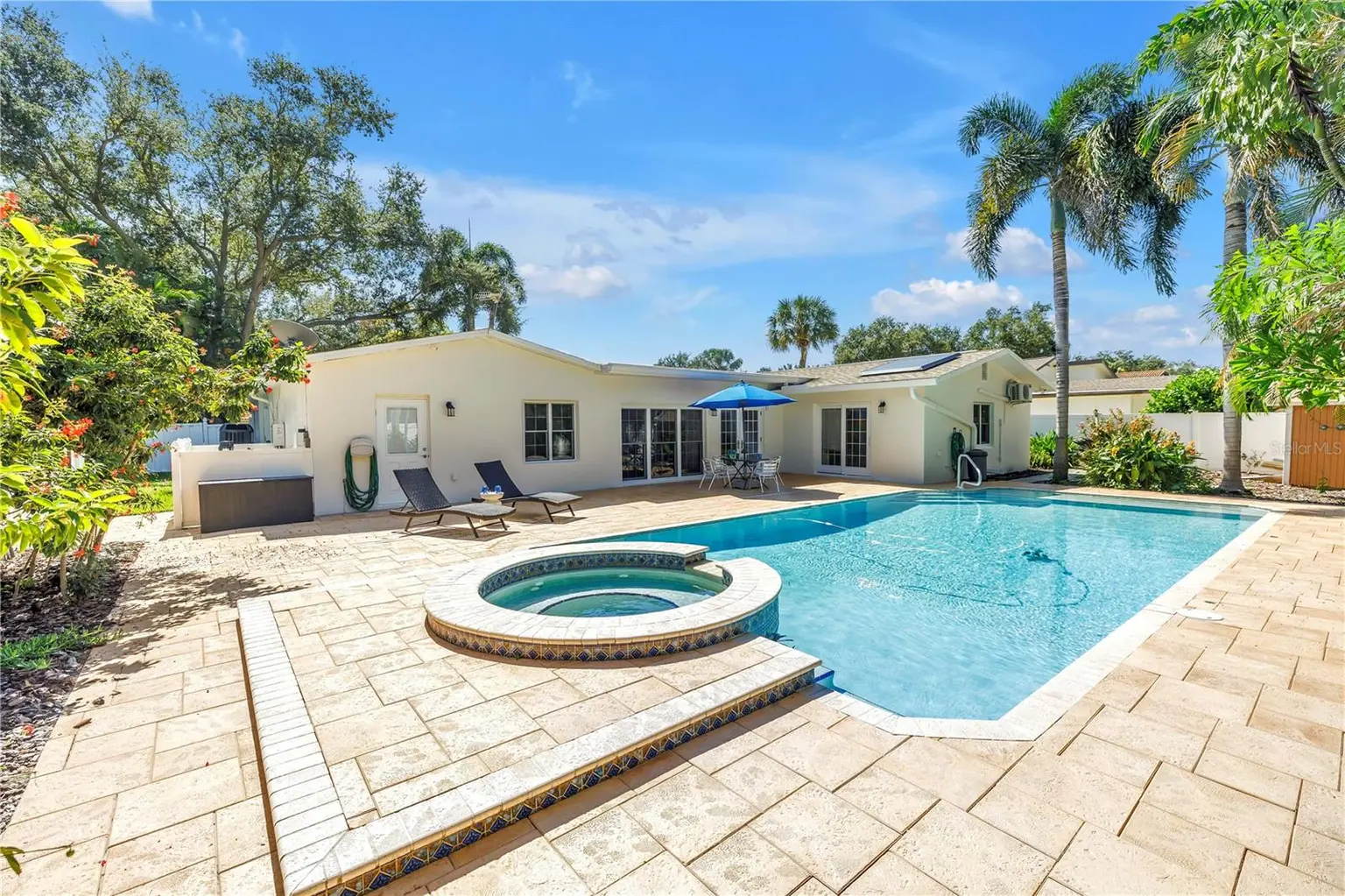 146 GIRALDA BOULEVARD NE, ST PETERSBURG, FL, photo 2 of 49